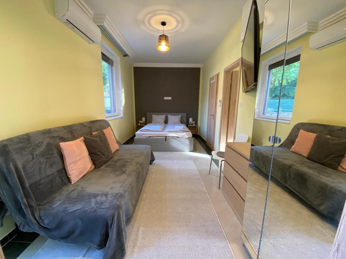 Nest1 Apartments Keszthely Ngoại thất bức ảnh