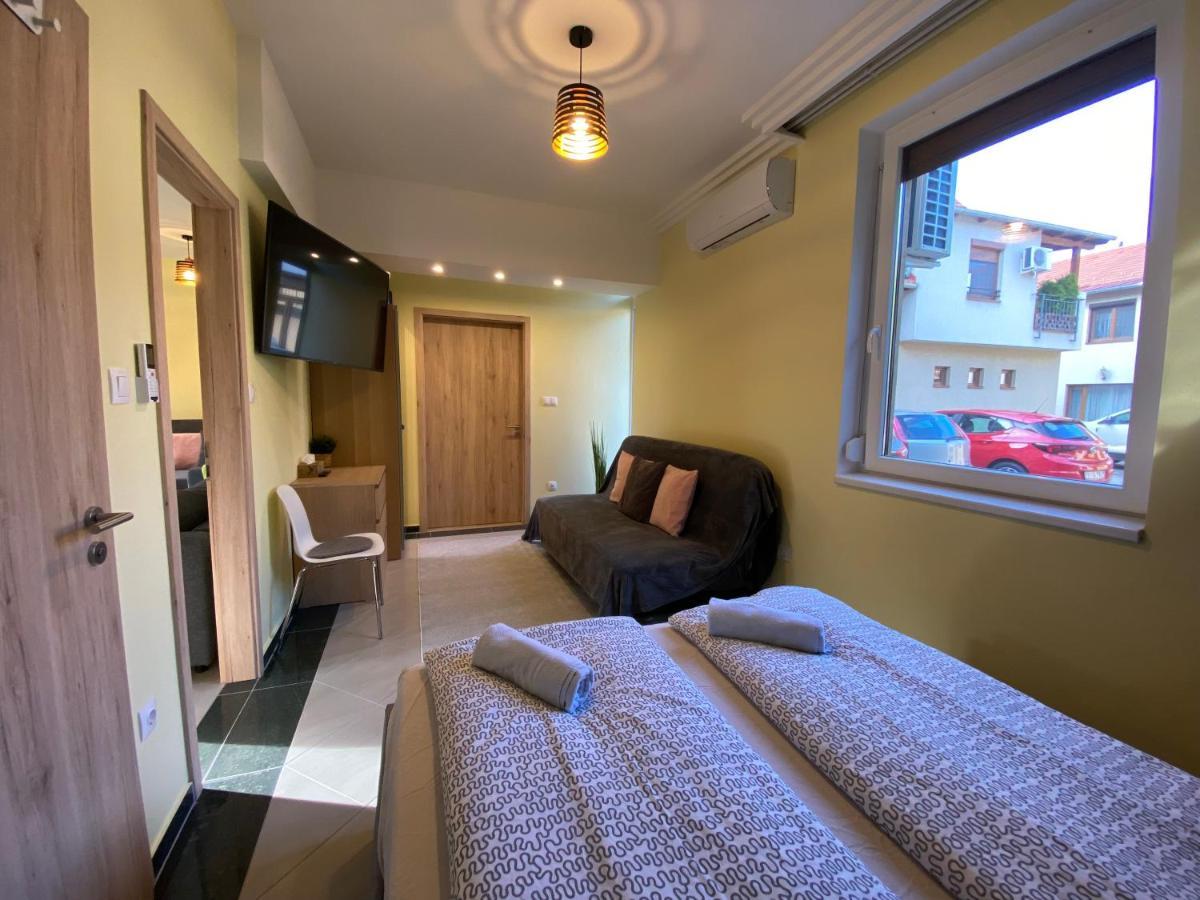 Nest1 Apartments Keszthely Ngoại thất bức ảnh