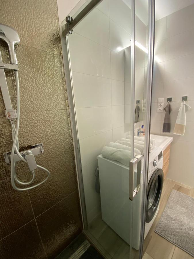 Nest1 Apartments Keszthely Ngoại thất bức ảnh