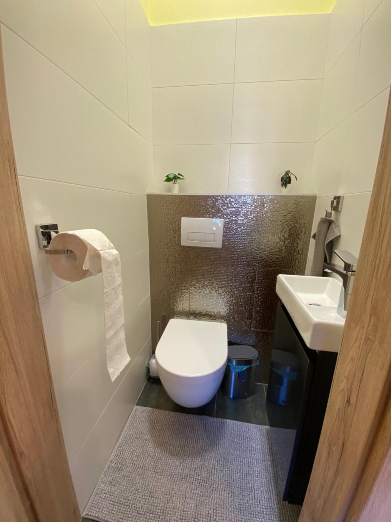Nest1 Apartments Keszthely Ngoại thất bức ảnh
